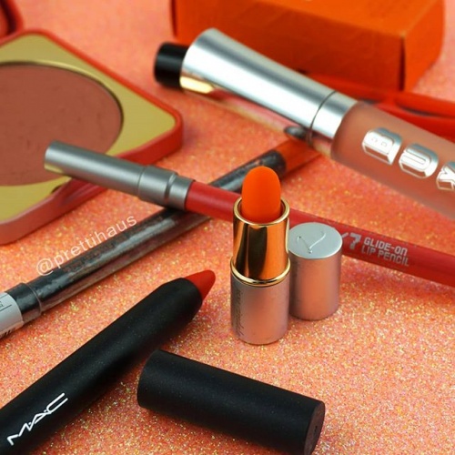 2020-04-10_shopmystash_prettihaus_makeup_igmakeup_instamakeup_instabeauty_motd_motdmakeup_makeupoftheday_makeupofinsta_flatlay_makeupflatlay_slaytheflatlay_makeuptowakeup_beautycommunity